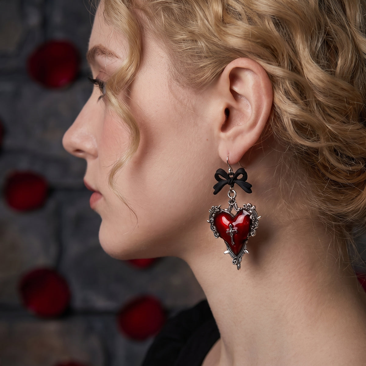 Alice Heart Set | Red Heart Necklace & Earrings