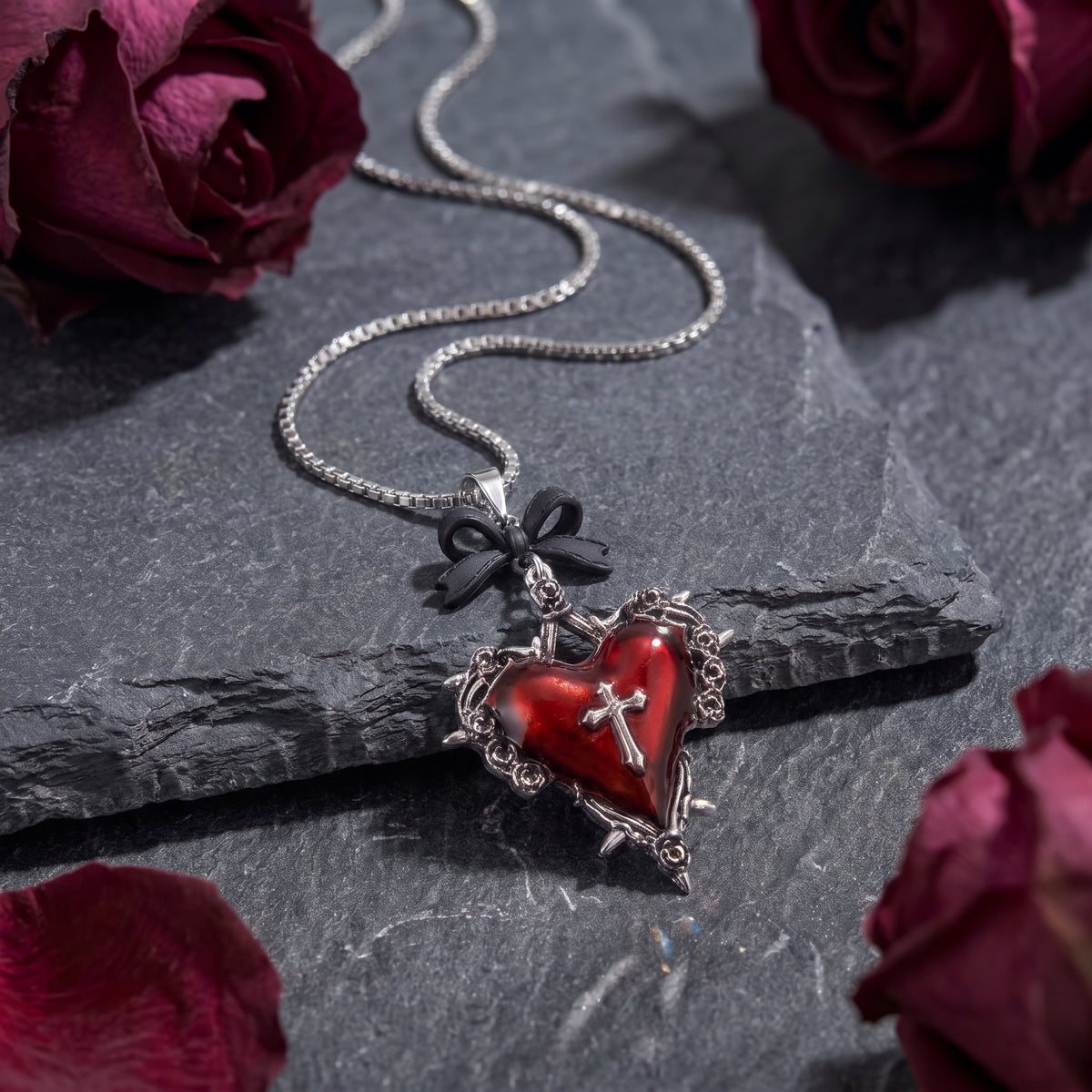 Alice Heart Set | Red Heart Necklace & Earrings